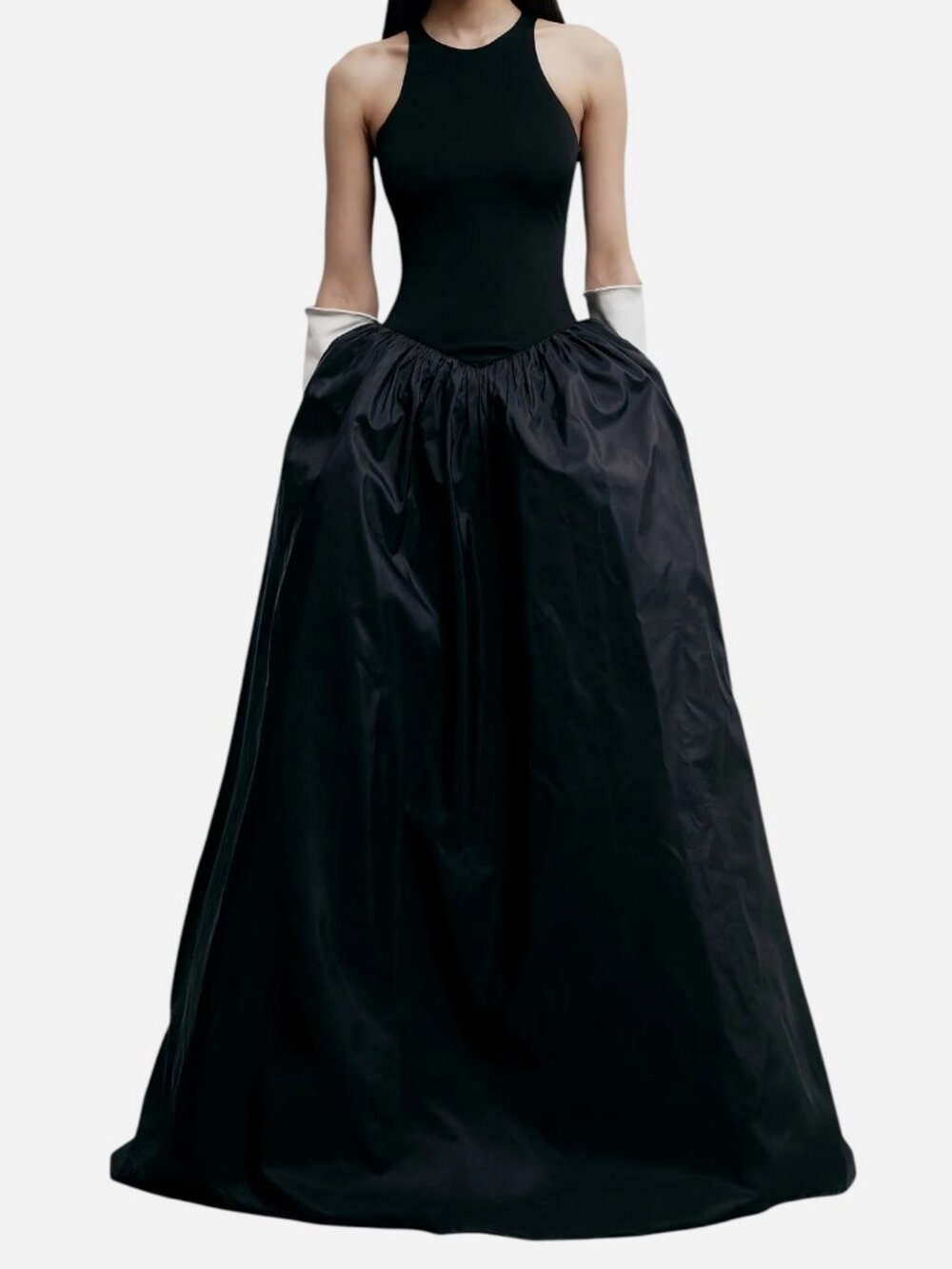 The New Arrivals Ilkyaz Ozel Women's Black Silk Cate Fit-&-Flare Gown Size 36